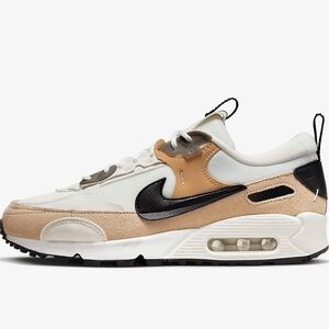 BRAND NEW Nike Air Max 90 Futura